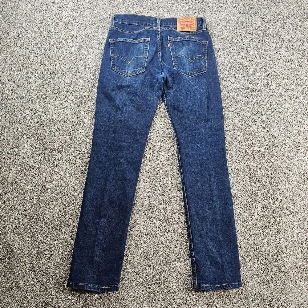 Levis ** this